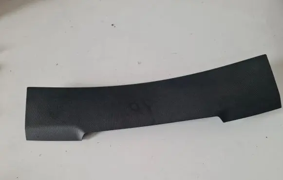 BMW X6 F16 Tailgate/boot cover trim set 7318701