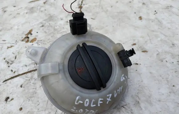 Volkswagen Golf VII Coolant expansion tank/reservoir 5Q0121407G