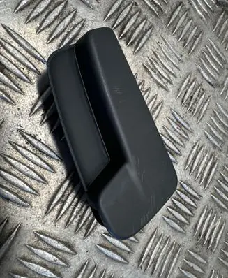 Volkswagen Golf VIII Engine bonnet (hood) release handle 5h1823533