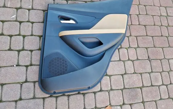 Opel Mokka Rear door card trim 31TYS