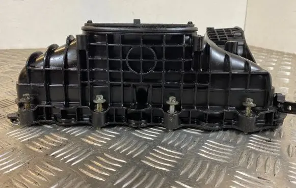 Mercedes-Benz E W212 Intake manifold A6510900037