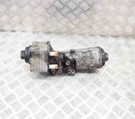 Volkswagen PASSAT B6 Oil filter cover 045115389J
