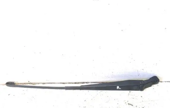 Dacia Logan I Front wiper blade arm 