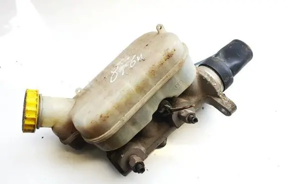 Ford Transit Master brake cylinder p04721154ad