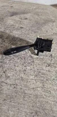 Toyota Yaris Indicator stalk 1736481