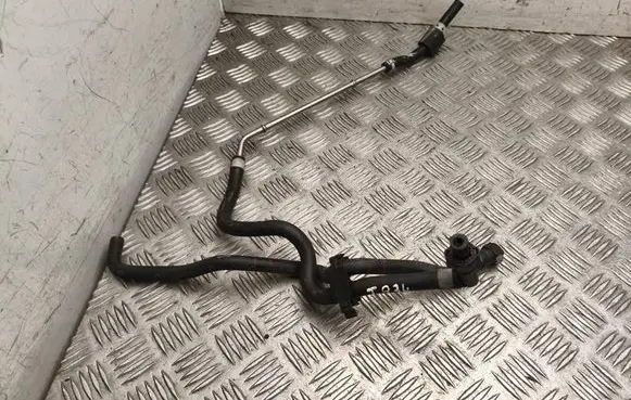 Seat Ateca Fuel line/pipe/hose 04E133518E