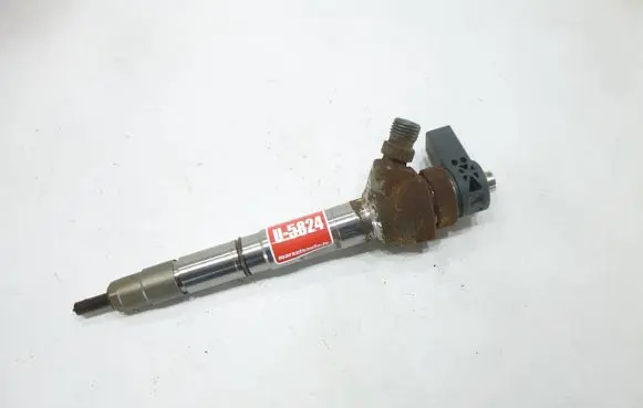 Fuel injector