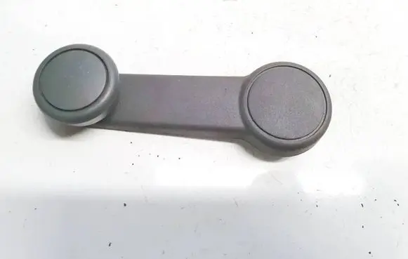 Ford Focus Front door window winding handle 93bbf23342ad