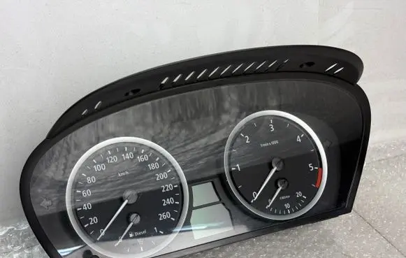 BMW 5 E60 E61 Speedometer (instrument cluster) 62116958600 6958600 6934312