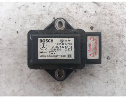 Mercedes-Benz E W211 ESP acceleration yaw rate sensor A0025426618 0265005246