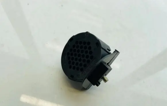 BMW 5 E39 Alarm system siren 662169031032 6621-69031032