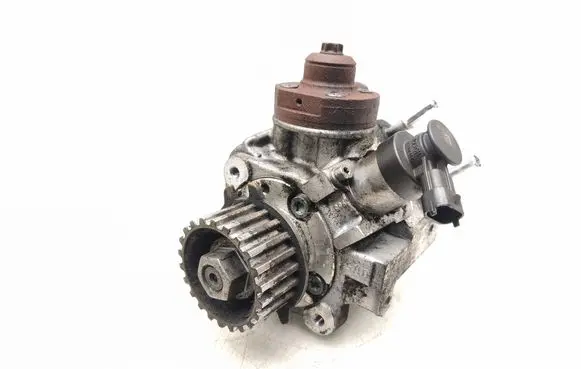 Ford Fiesta Fuel injection high pressure pump 9688499680 0445010516