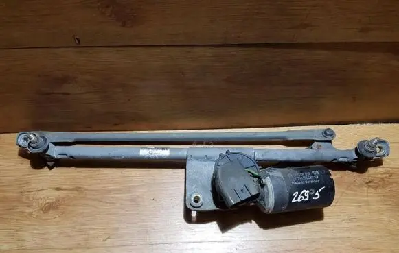 Opel Vectra B Front wiper linkage and motor