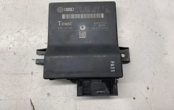 Audi A6 S6 C6 4F Gateway control module 4F0907468B 8006TF7MNL