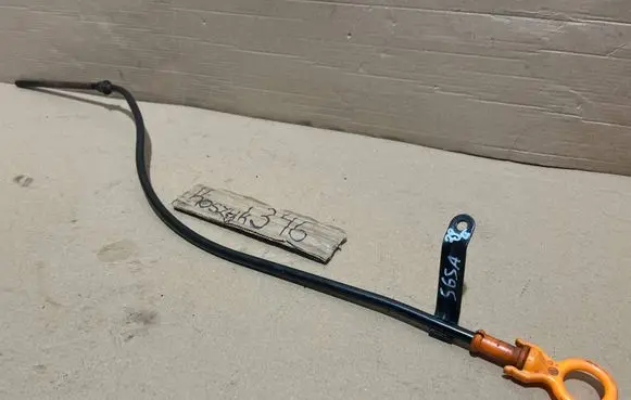 Volkswagen Polo IV 9N3 Oil level dip stick 03E115629D