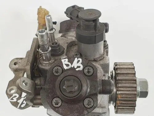 Jaguar XF X250 Fuel injection high pressure pump AH2Q9B395AB