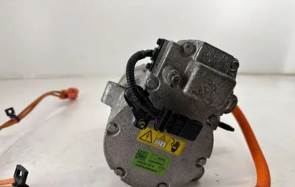 Tesla Model 3 Air conditioning (A/C) compressor (pump) 108819800N CA600MZHAA10 CE651MZHBA05