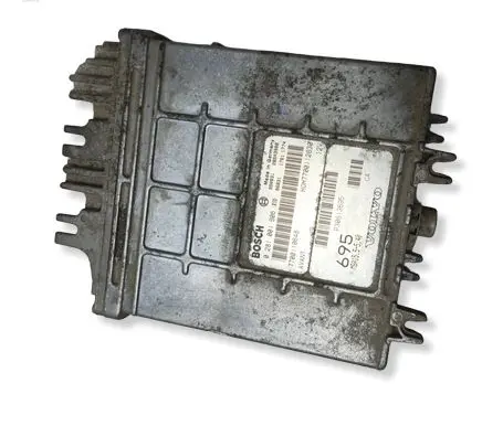Volvo S40, V40 Engine control unit/module 0281001906 7700110648 P30613695