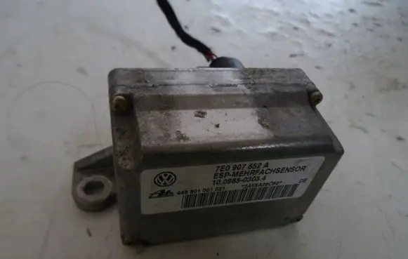 Volkswagen Touareg I ESP acceleration yaw rate sensor 7E0907652A