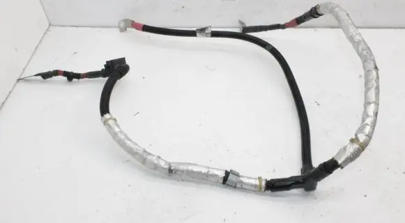 BMW 4 F32 F33 Positive cable (battery) 8584698 8584699