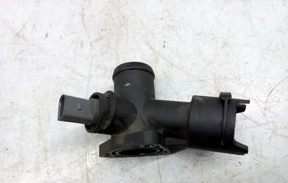 Porsche Cayenne (92A) Engine coolant pipe/hose 03H121133 03H121131