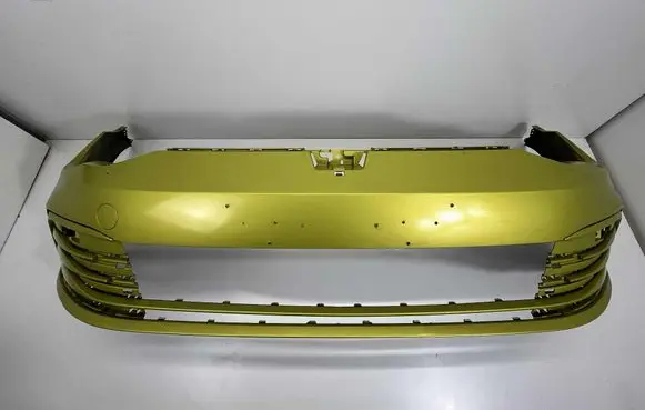Volkswagen Golf VIII Front bumper 5H0807221