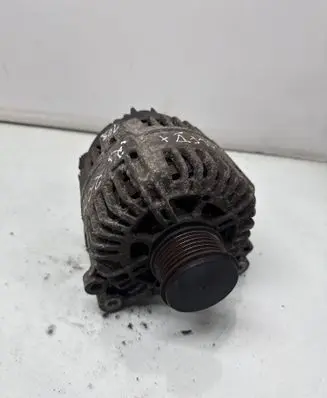 Volkswagen Golf Plus Generator/alternator 06F903023C TG14C011