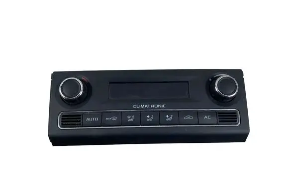 Skoda Fabia Mk2 (5J) Interior fan control switch 5J0907044B