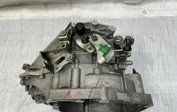Fiat 500X Manual 5 speed gearbox 55236747