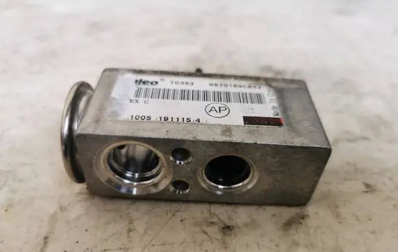 Peugeot 508 RXH Air conditioning (A/C) expansion valve 670187T HFC134A 5236169040