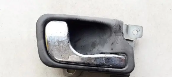 Mitsubishi Space Wagon Front door interior handle