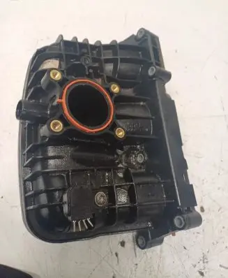 Opel Corsa E Intake manifold 55497915