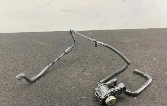 Audi Q7 4L Turbo solenoid valve 1K0906283A