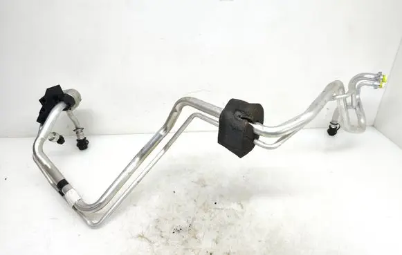 Air conditioning (A/C) pipe/hose