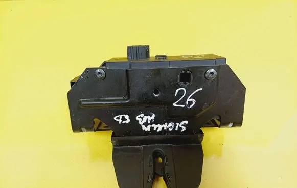 Opel Signum Tailgate/trunk/boot lock/catch/latch 24441401 495072894