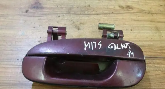 Mitsubishi Galant Front door exterior handle