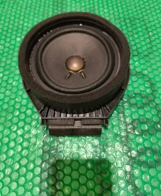 Chevrolet Volt II Rear door speaker 22972744