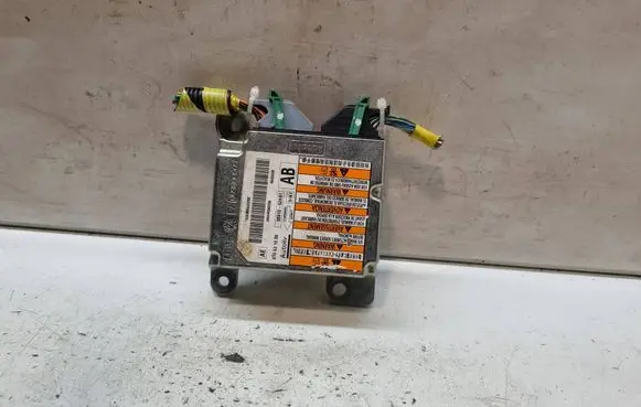 Opel Agila B Airbag control unit/module 3891052K81 610631000