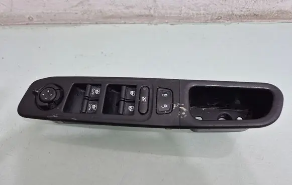 Electric window control switch