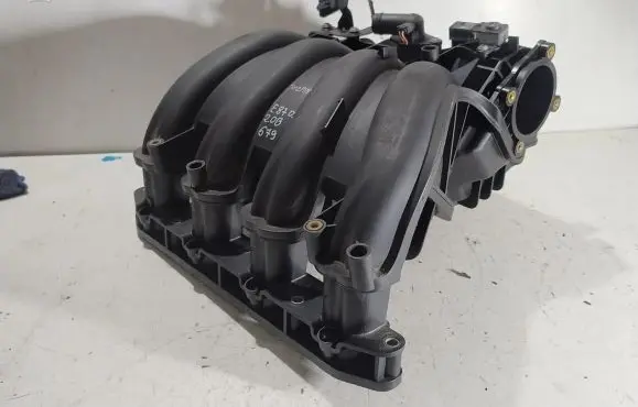 BMW 1 E81 E87 Intake manifold 7520343