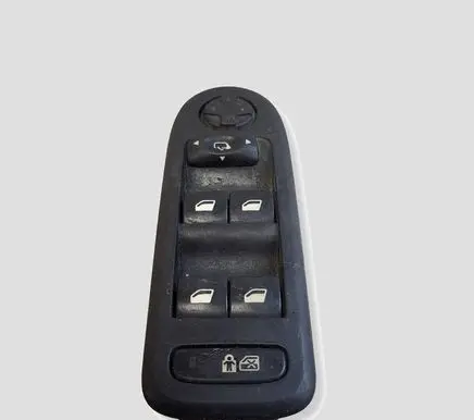 Citroen C5 Electric window control switch 96660258XT 30170348
