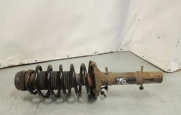 Skoda Octavia Mk1 (1U) Front shock absorber with coil spring D150