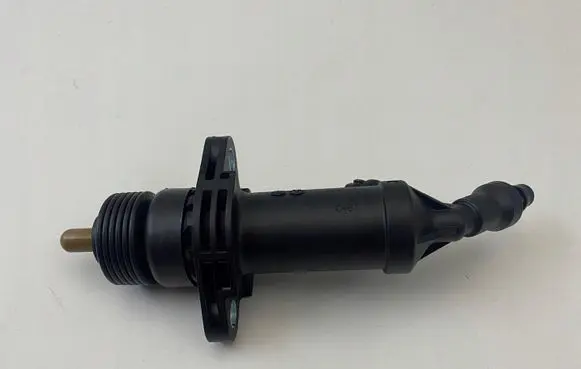 BMW 3 F30 F35 F31 Clutch slave cylinder 6795713