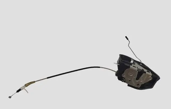 BMW 5 F10 F11 Front door lock 7202144 A053702