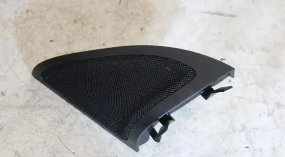 Mercedes-Benz A W176 Front door high frequency speaker A1767200111