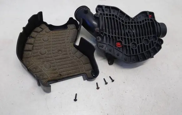 Mercedes-Benz E W212 Intake resonator A6421402987 A6420105567 6421402987