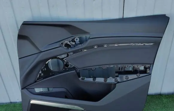 Audi e-tron Front door card panel trim 4KE867118
