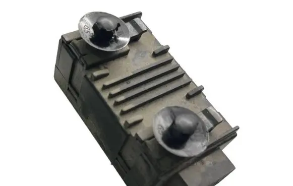 Ford Turneo Courier Seat heating relay 11002298C 299607 016205