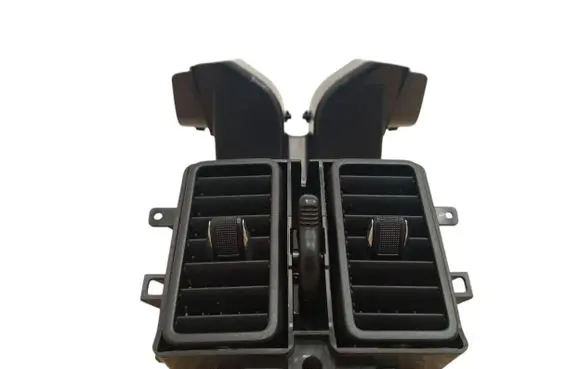 Rear air vent grill