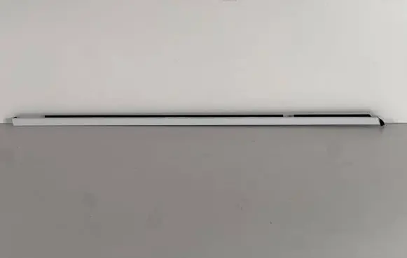 Porsche Macan (95B) Rear door trim (molding) 95B837475C